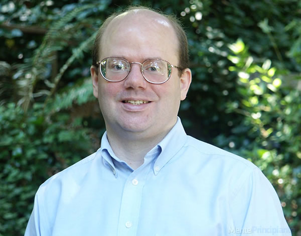 Co Fundador.de.Wikipedia.Larry.Sanger MentePrincipiante.com Fundadores de los Sitios Web mas Famosos de Internet