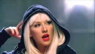 Christina Aguilera - Keeps Gettin' Better