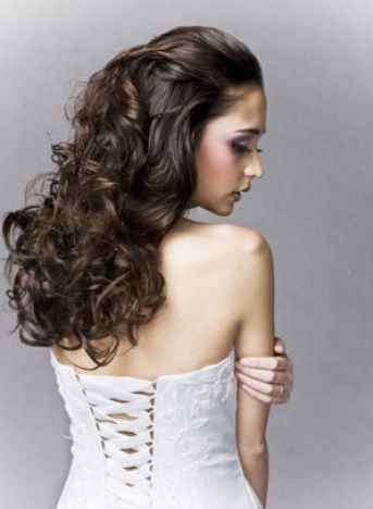 Wedding Hairstyles For Curly Hair