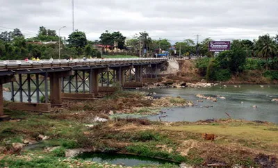 Như nhánh sông buồn