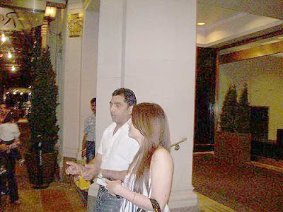 Aishwarya Rai with Husband Abhishek Bachchan Outside Hotel Mumbai Photos