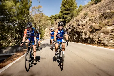 Cycling Costa del Sol, Spain. Discover El Chorro and El Caminito del rey, full carbon road bike rental in Malaga, Spain.