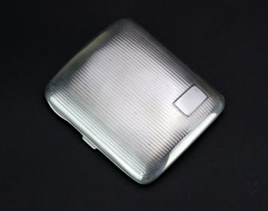 ANTIQUE 20thC ART DECO SOLID SILVER SECRET COMPARTMENT CIGARETTE CASE c.1925 