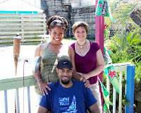  we took a quick overnight jaunt from atlanta to savannah.  just outside of savannah is tybee island, where the locals go to the beach and there is this really yummy cafe right on the beach.  this is jon, leah and i on tybee island at the cafe. sure wish some relative would retire there so we'd have a place to stay... 