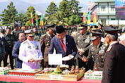Hadiri Peringatan HUT TNI ke - 78.Gubernur Pesan Waspada Pengaruh Luar Menghadapi Pemilihan