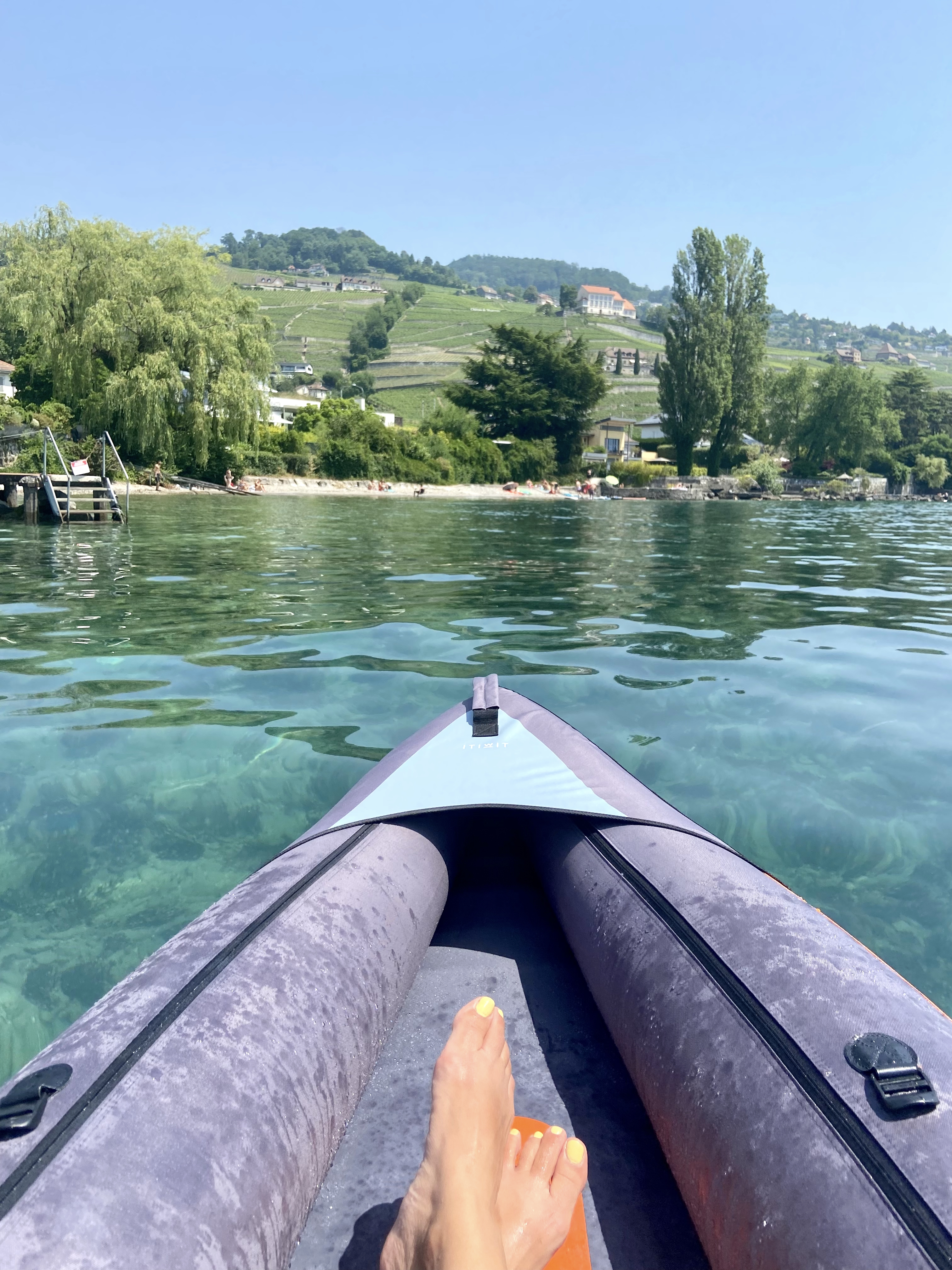 lutry lavaux lac leman λίμνη λωζάνη κανό καλοκαίρι λουτρί παραλία μπάνιο