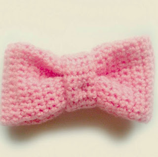 http://translate.googleusercontent.com/translate_c?depth=1&hl=es&rurl=translate.google.es&sl=de&tl=es&u=http://kardiomuffelchen.com/crochet/crocheted-bow-really-easy-peasy/&usg=ALkJrhjUAGGYNZ0fiB7IkcLio690Hp5DHw