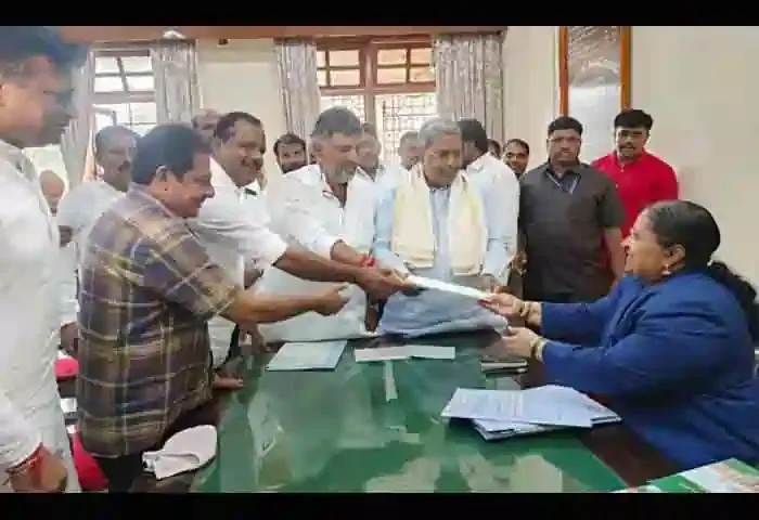 News, National, Karnataka, Congress, Election, Kasaragod, Politics,  Karnataka-Assembly-Election, Congress leader U T Khader files nomination for Karnataka Assembly Speaker post.