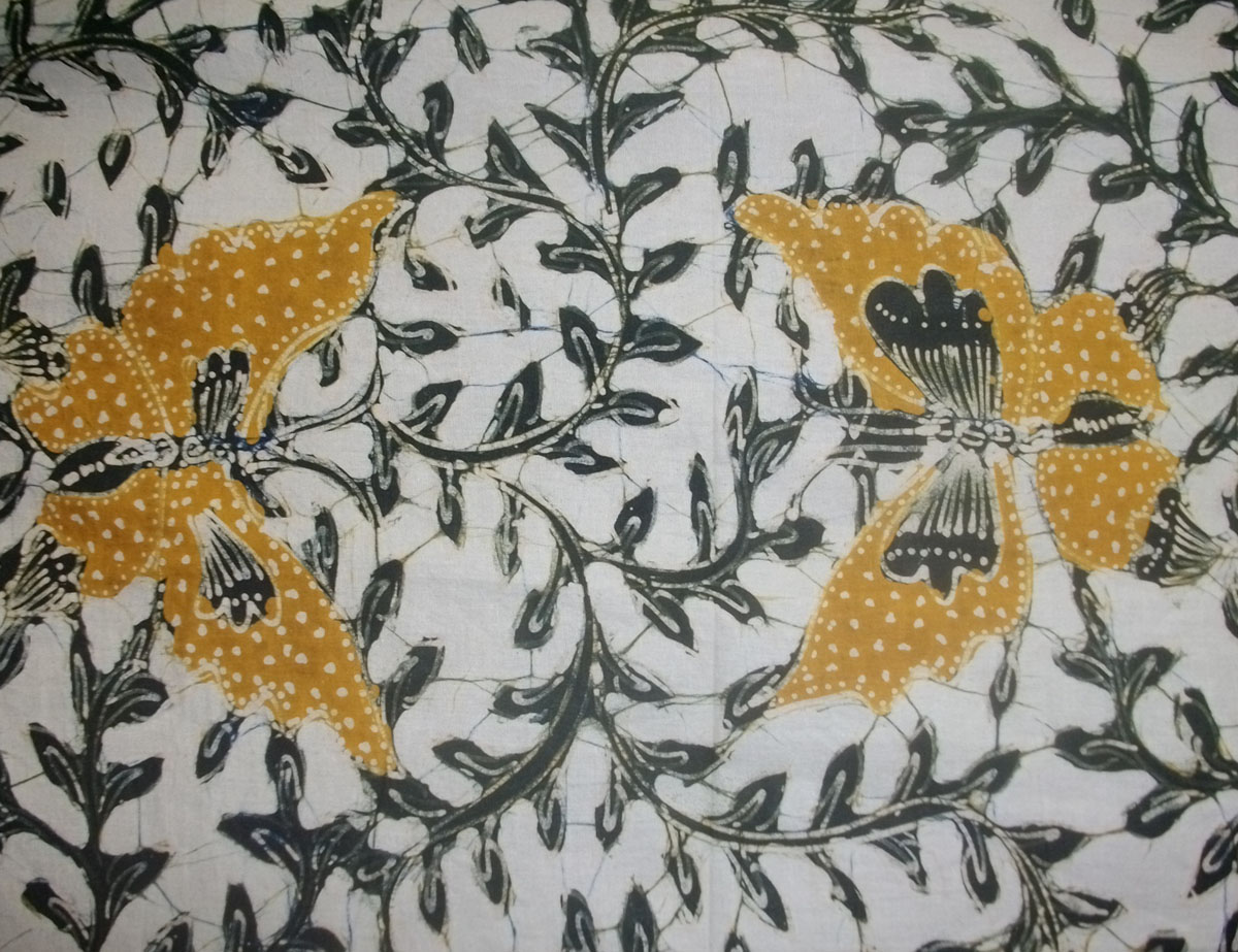  Gambar  Batik  Tulis Lasem Yellow Butterfly Gambar  Fauna  