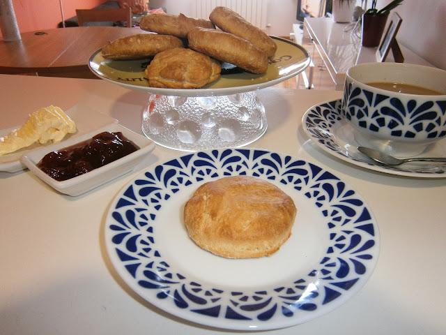 Scones Tradicionales (Bollos de pan para el desayuno)