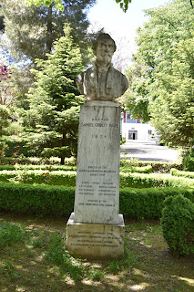 προτομή του Samuel Gridley Howe στην Τρίπολη