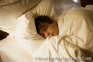 Quem dorme até tarde não é vagabundo, diz a ciência