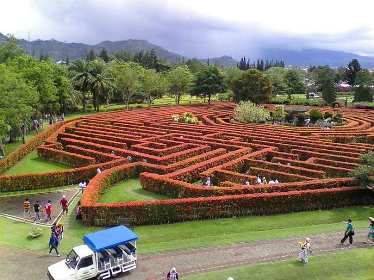 Taman Bunga Nusantara Cianjur