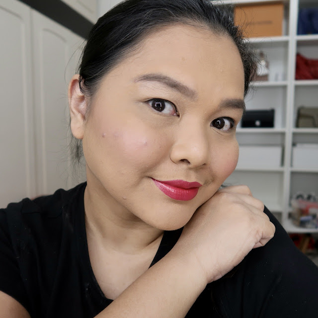 WORTH IT? Haus Labs by Lady Gaga Triclone Foundation 280 Light Medium Natural and Bio Blurring Loose Powder Translucent Review morena filipina beauty blog