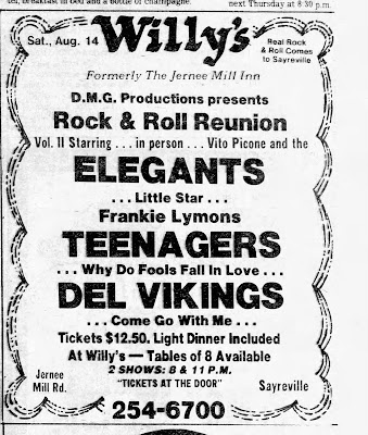 Willy's... before Modern Times... Hunka Bunka and The Starland Ballroom