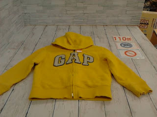 中古品　子供服　ＧＡＰ　１１０㎝　１００円