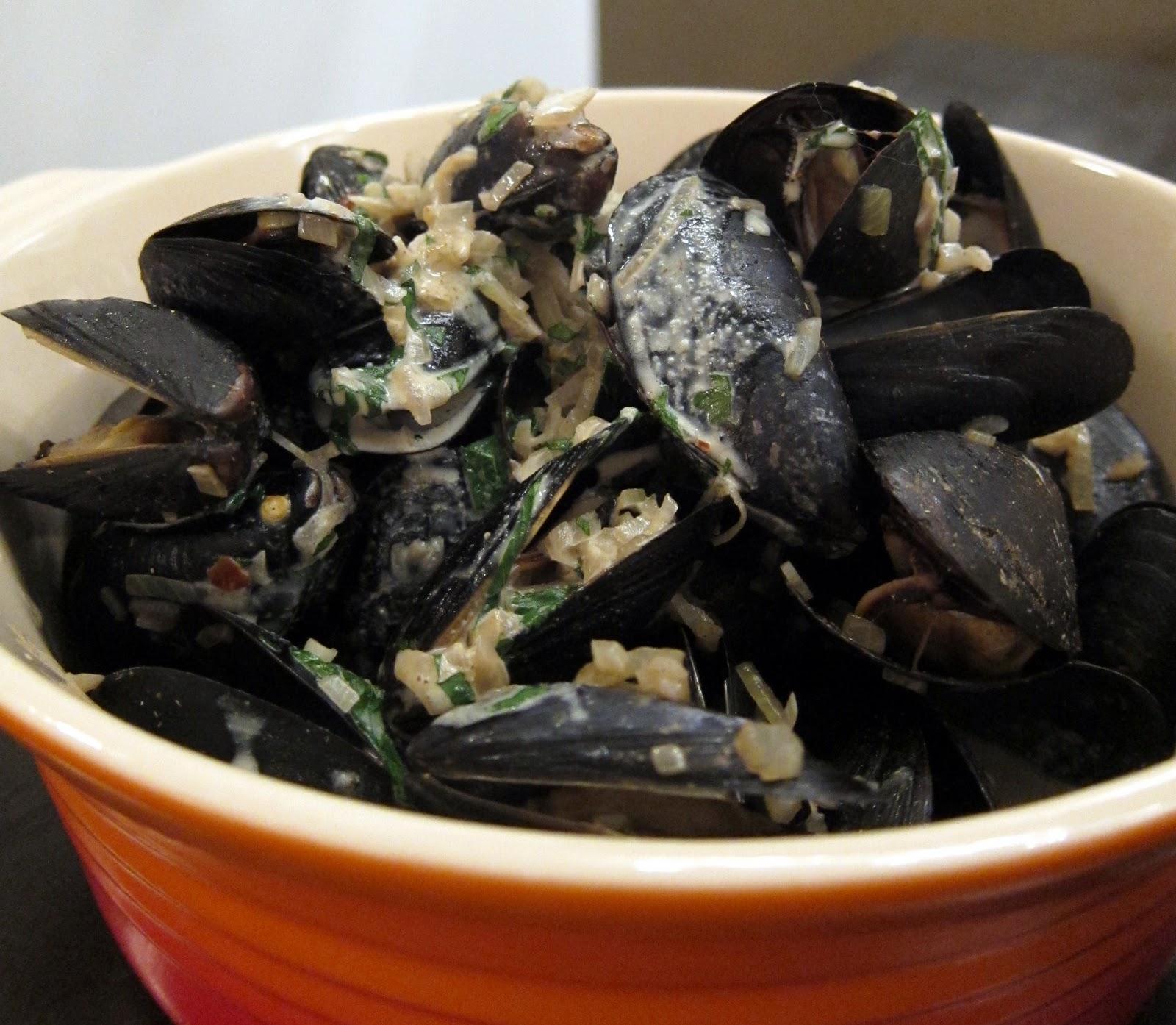 Spicy Curried Mussels for Two