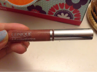 Clinique full potential lips plump and Shine lip gloss review