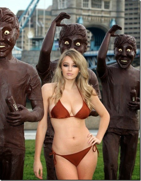 keeley_hazell_in_bikini_lynx_fragrance_launch_in_london_feb_7_YRrBPKE_sized