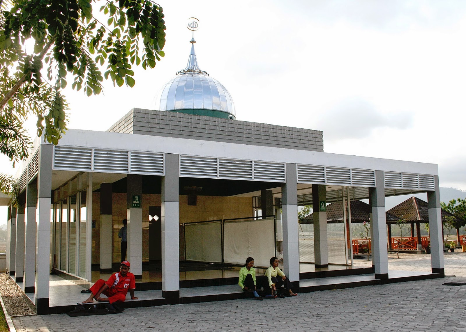 Desain Masjid  Modern 2014 Desain Properti Indonesia