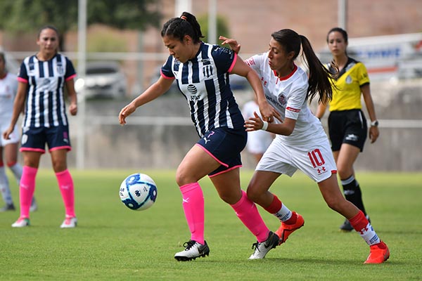 Rayadas de Monterrey goleó a las Diablas Rojas de Toluca, con marcador de 4-0