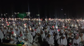 Momentum Peringatan Hari Pahlawan! Gelorakan Semangat Perjuangan Maulana Syaikh, Ribuan Santri Ponpes Zainuddin NW Lotim Bersholawat