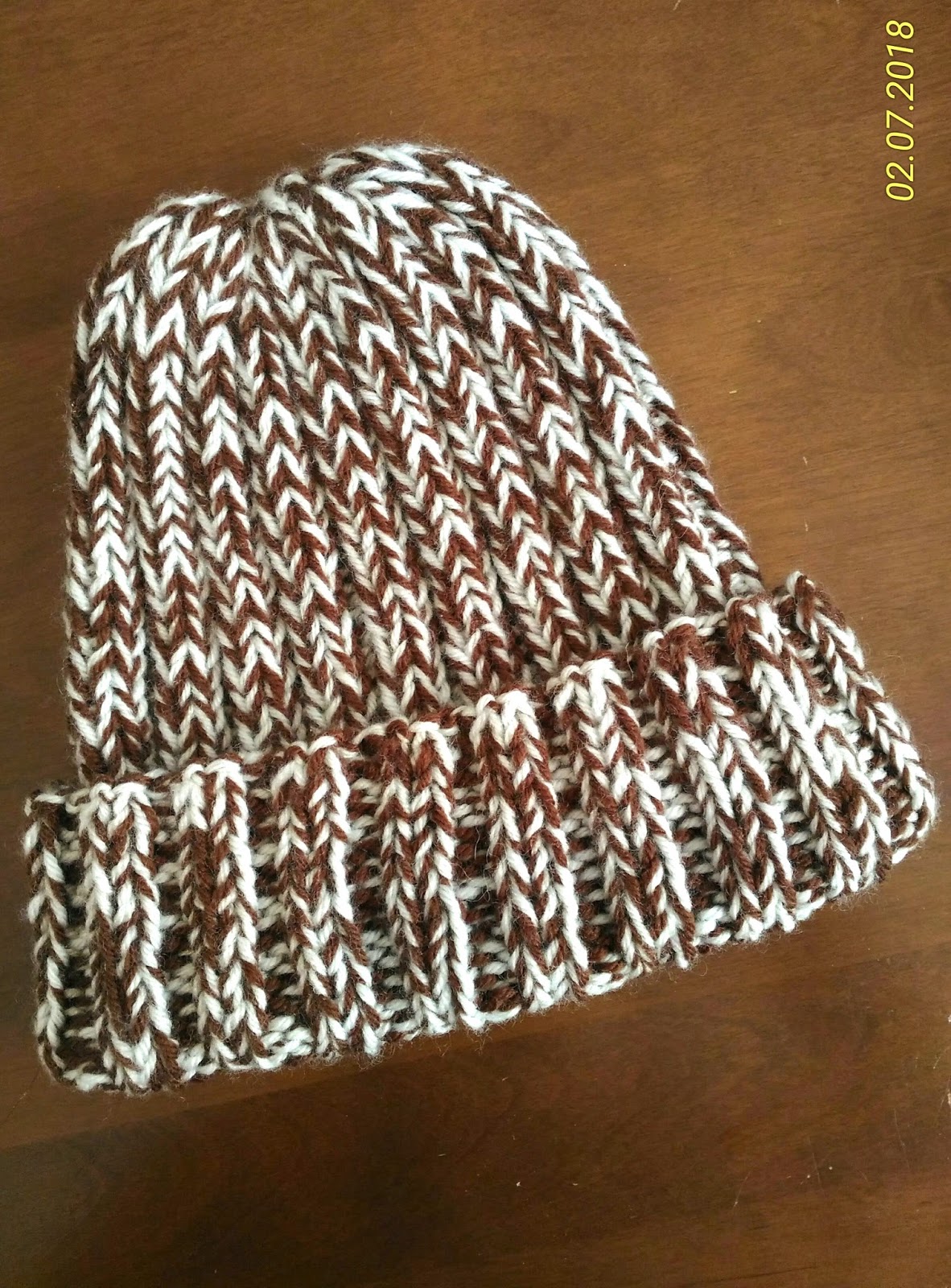 ニット帽 完成 ハマナカ アメリー2本取りで編む帽子
