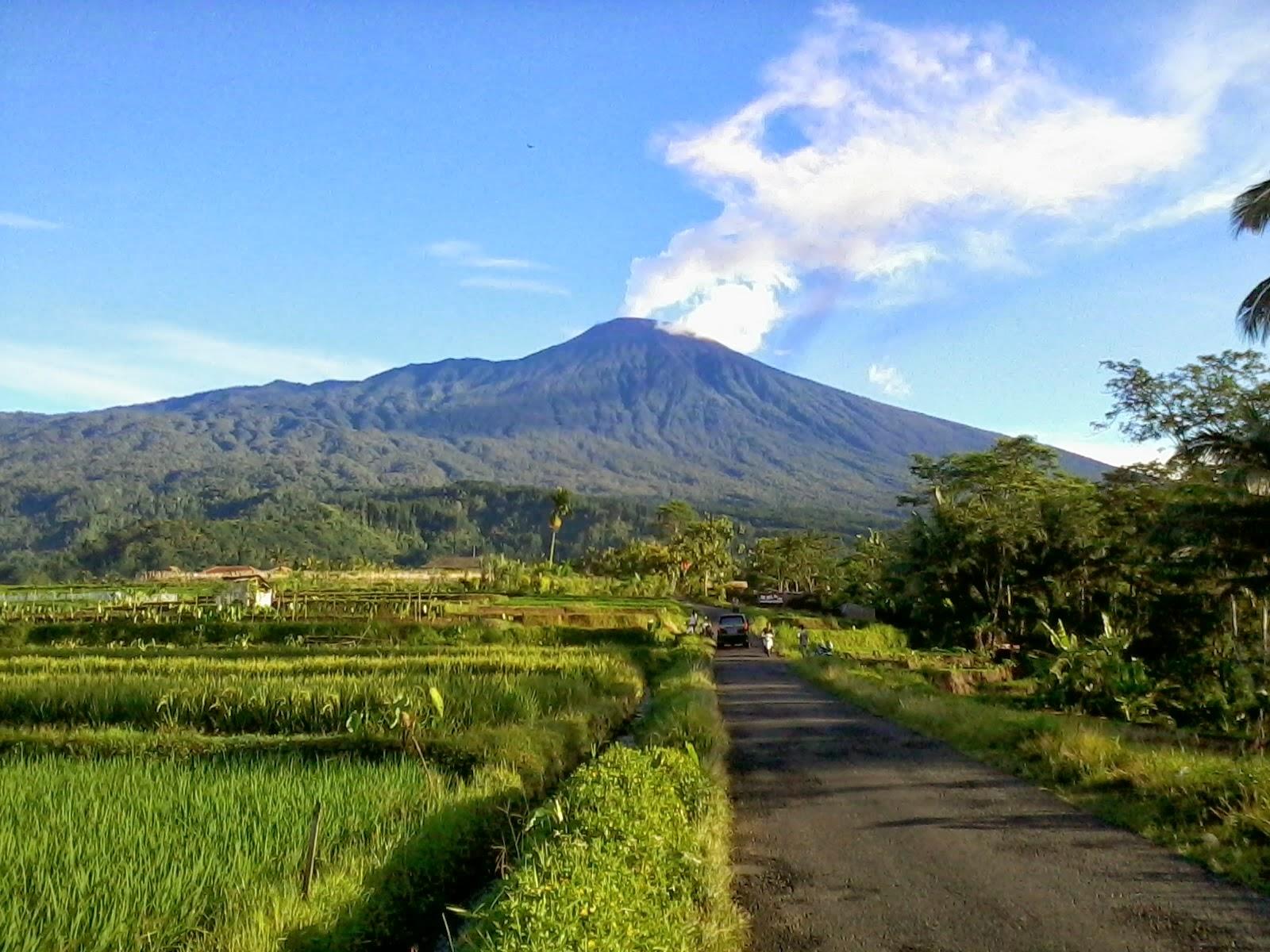 Ini 7 Gunung Tertinggi Di Jawa Tengah