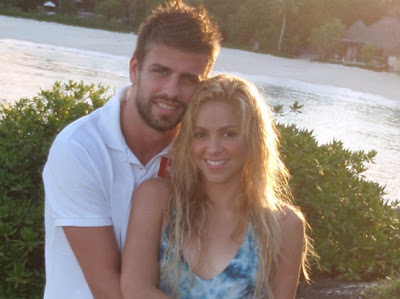 Gerard Pique and Shakira Hot Images