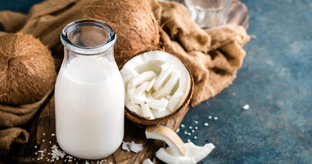 स्वास्थ्य-लाभ-ऑफ-द-नारियल Milk1