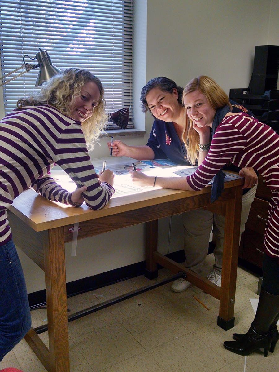 SAS Member Toni Copeland working with Applied Cultural Anthropology graduate students (Avery McNeece and Victoria Lee) on a research project in Starkville, Mississippi.