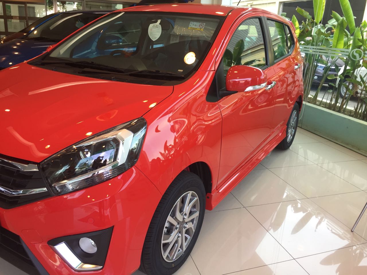 Perodua Axia,Warna pilihan,Model dan Harga terkini ~ BELI 