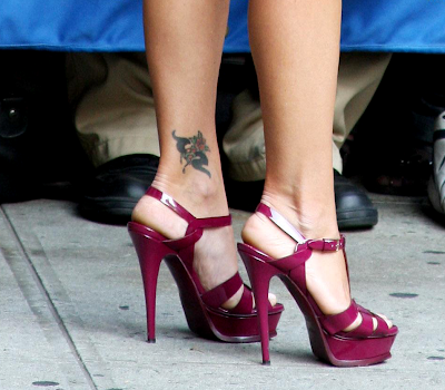 Ankle Tattoo Designs For the Simple kelly ripa's ankle tattoo, 