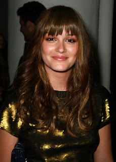 Extra Fashion: Bangs: Short and Long Layered, Curly and Hairstyles