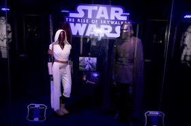 Rey Kylo Ren costumes Star Wars Rise of Skywalker