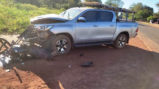 Ambulante é morto após colisão entre hilux e motocicleta no Piauí