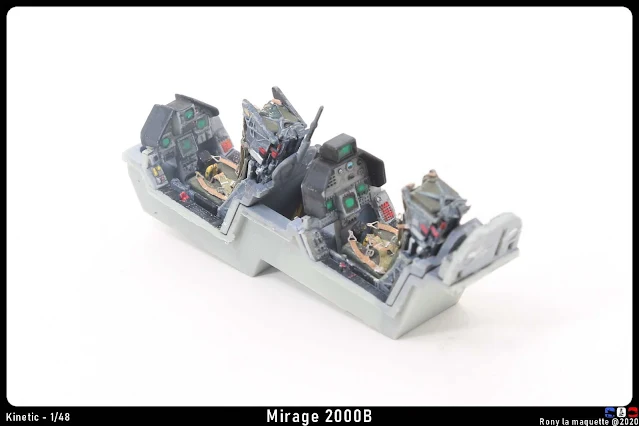 Le cockpit du Mirage 2000B de Kinetic au 1/48.