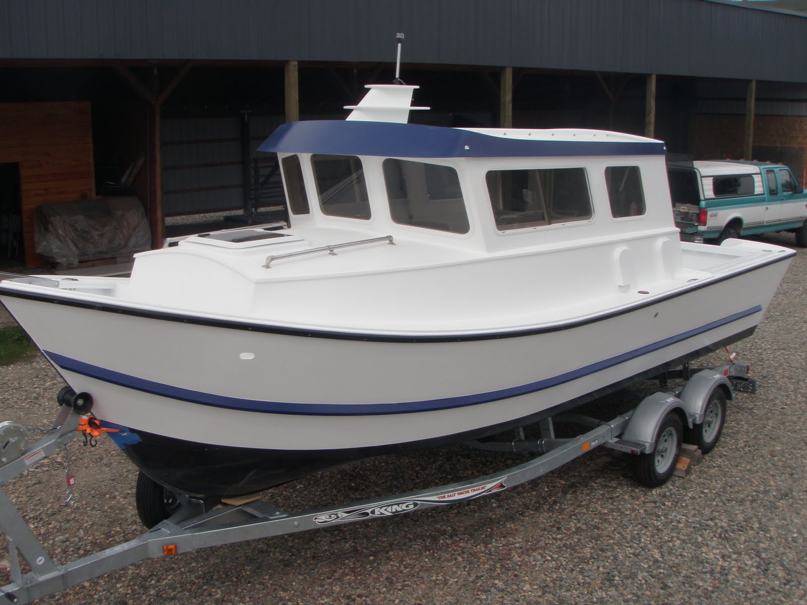 Kyle Lints built thest two Tolman Skiffs and they look great 