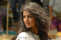Sonal Chauhan Pics from Rainbow Movie,Sonal Chauhan Pictures,Bollywood Actress