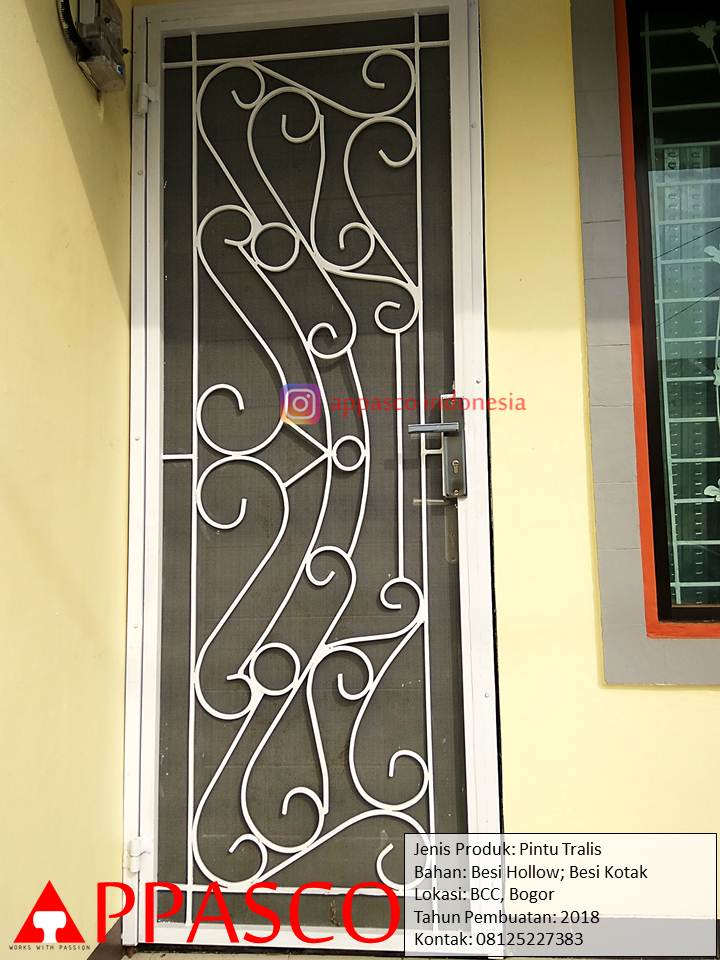 Pintu Teralis Besi Hollow  Kotak Minimalis di BCC Bogor 