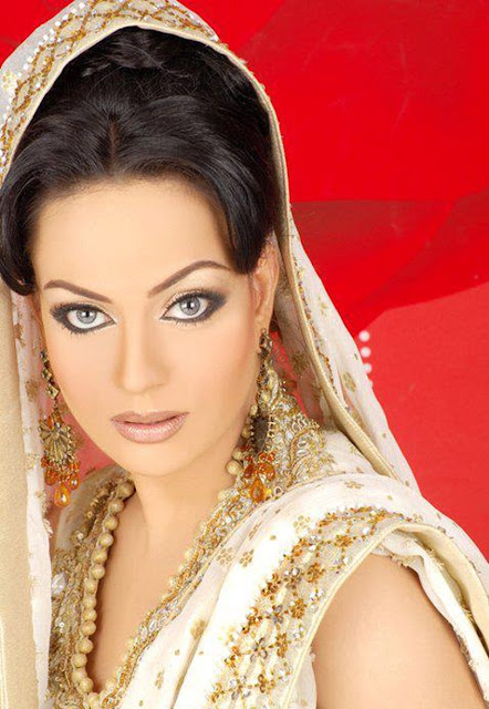 Beautiful Sadia Imam Images HD Wallpaper