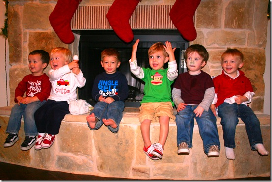 Santa and Playgroup 09 032