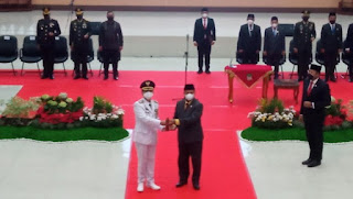 Wagub Jabar Lantik Kepala BPBD Dani Ramdan Jadi Pj Bupati Bekasi.