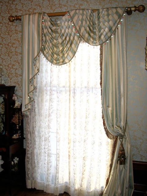 2014 New Traditional Curtain Designs Ideas