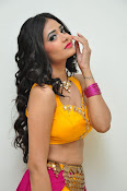 shreya vyas new glam pics-thumbnail-11
