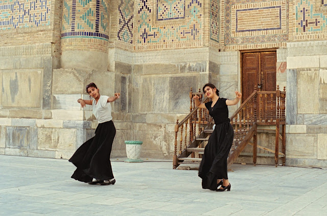 Ouzbékistan, Samarcande, Registan, médersa Cher-Dor, © Louis Gigout, 1999