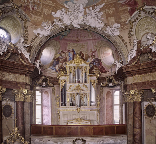 Ludwigsburg: palace chapel (Photo Steffen Hauswirth)