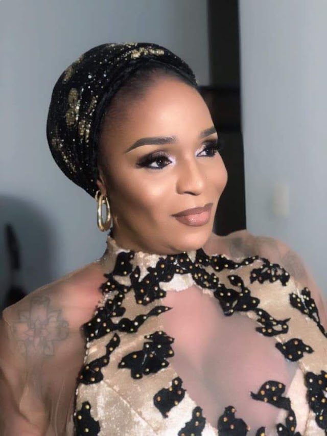 US STYLE ICON, AYABA MOBOLA STEPS UP HER FASHION GAME