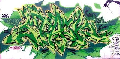 graffiti arrow colour green