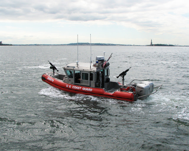 Coast Guard 25-Foot Defender Class Boat, Hudson River, New York